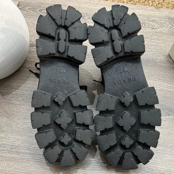 Prada Black Men's Sneakers - Picture 8 of 9